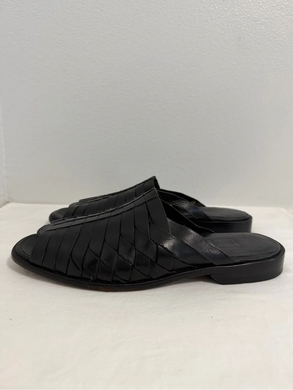 Cole Haan Resort Sandals Men's 11 D Black Leather Woven Slip On made in India